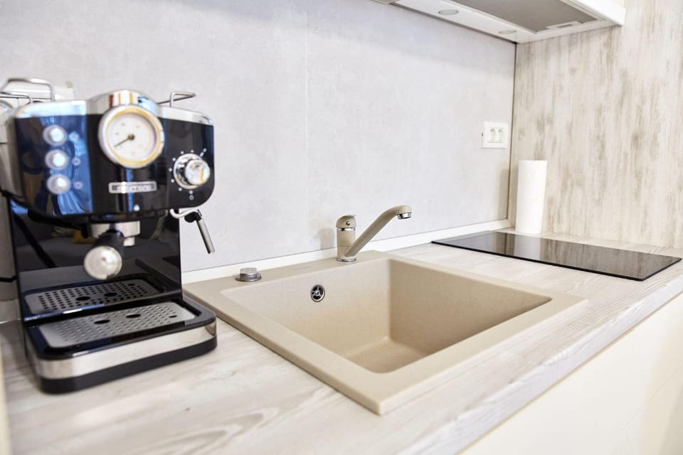 Coffee/tea facilities, Kitchen or kitchenette