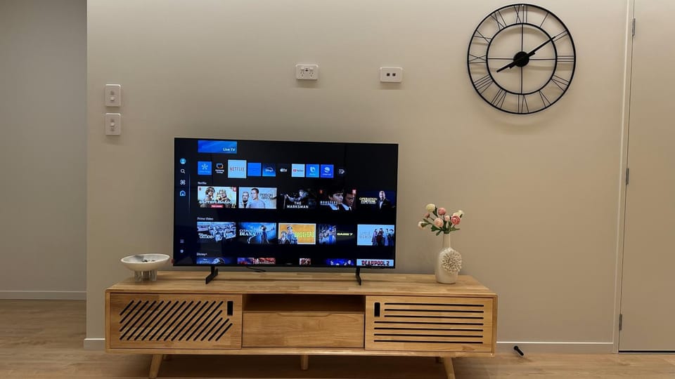 Communal lounge/ TV room, TV and multimedia, Evening entertainment