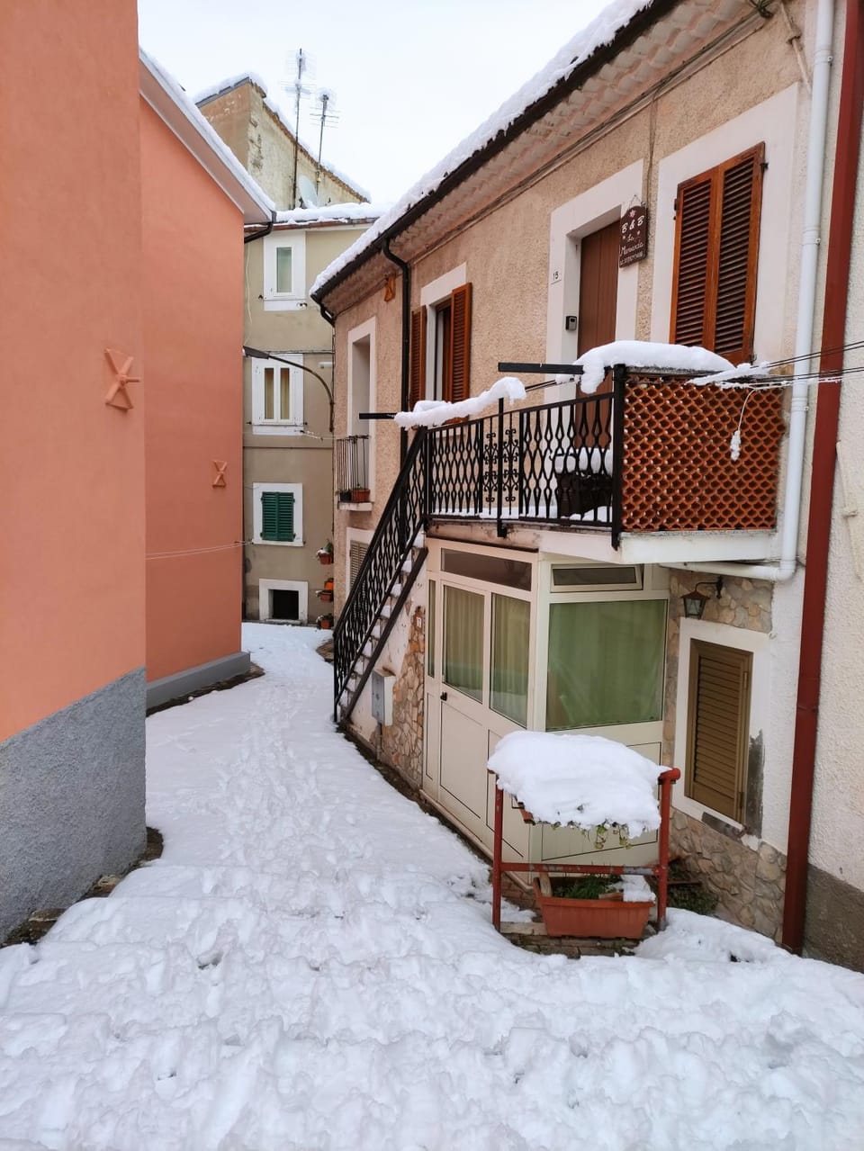 Property building, Winter