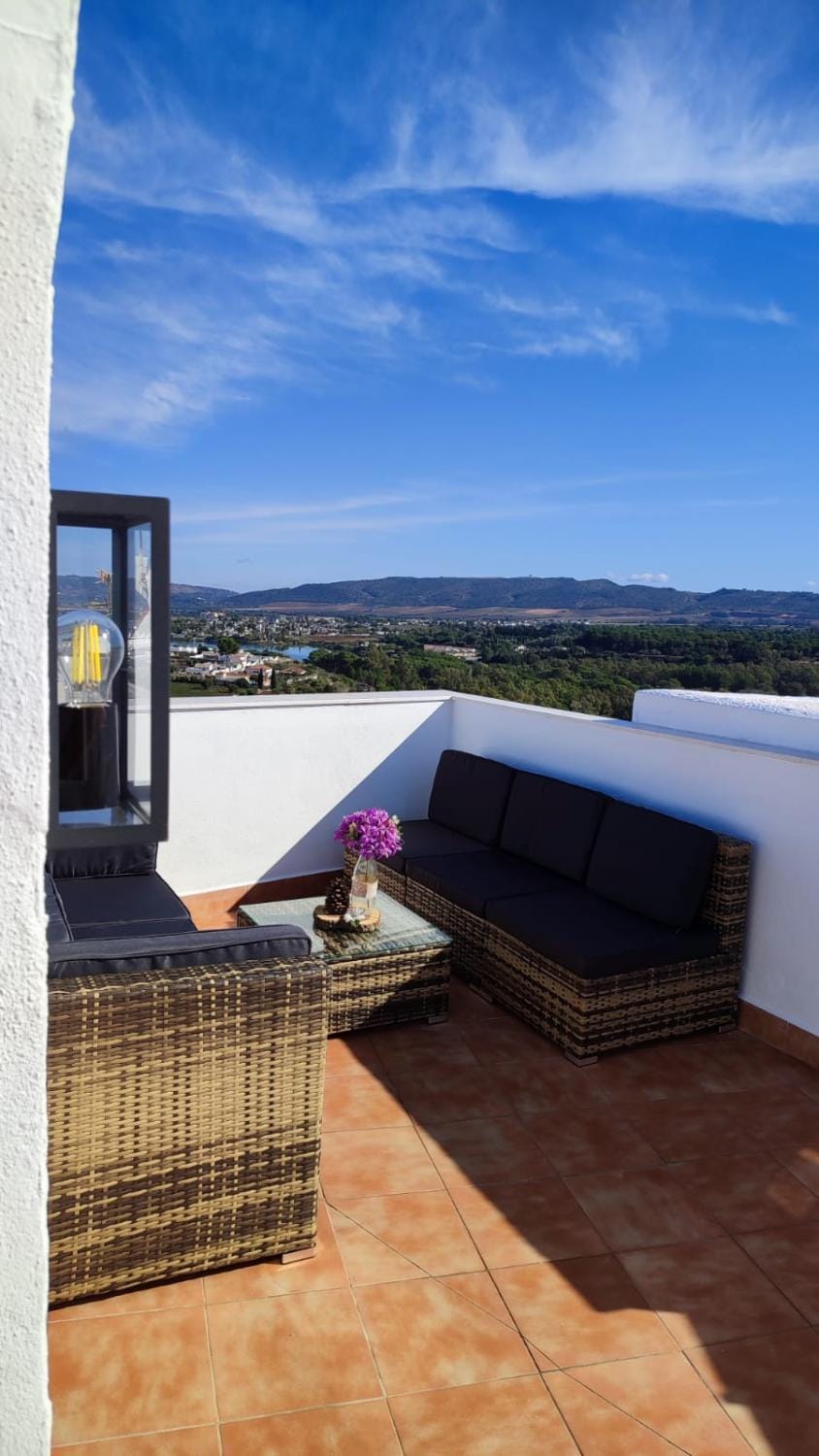 Natural landscape, View (from property/room), Balcony/Terrace, Seating area