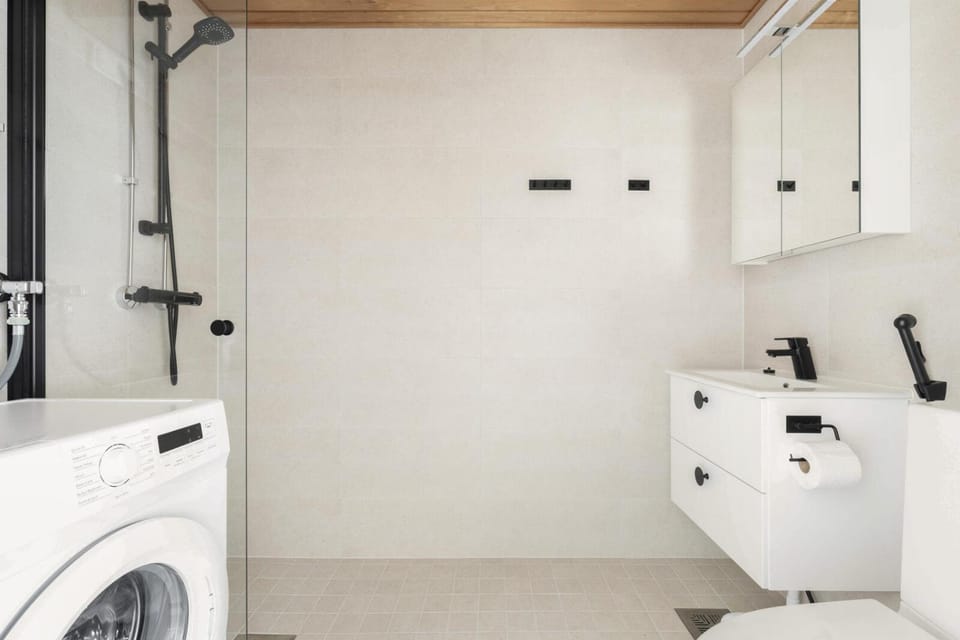 Shower, Bathroom, washing machine
