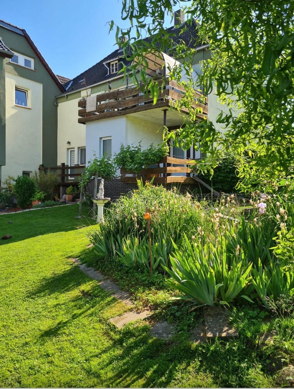 Garden, Garden view