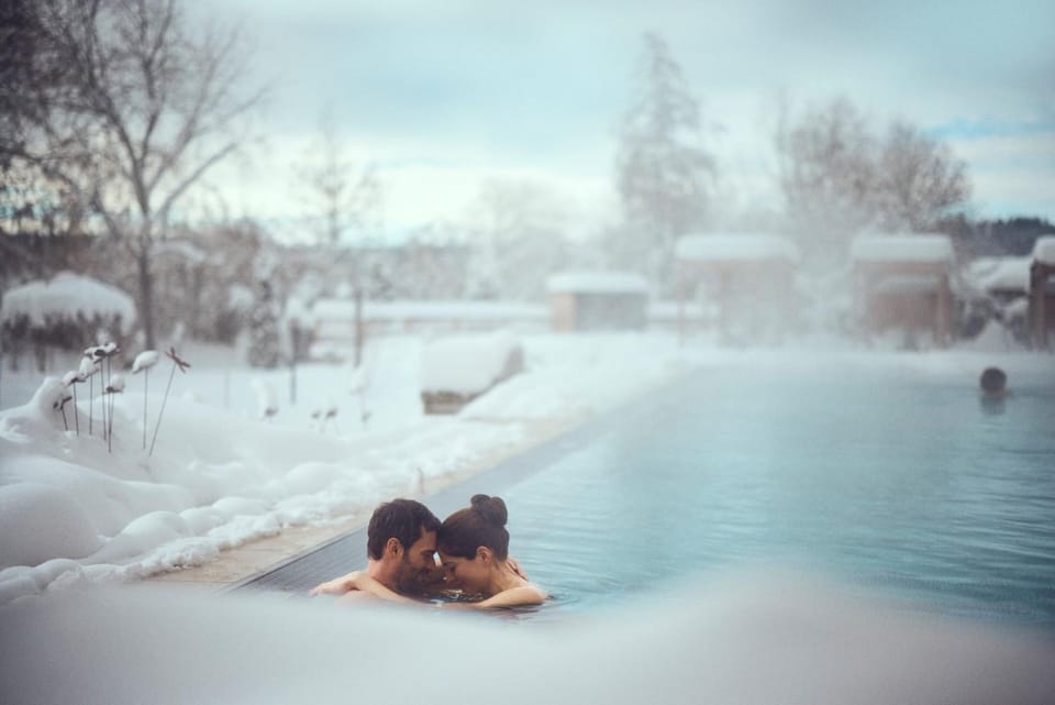 Winter, Swimming pool