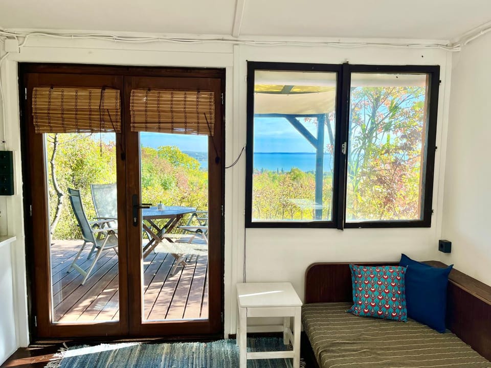 Natural landscape, View (from property/room), Living room