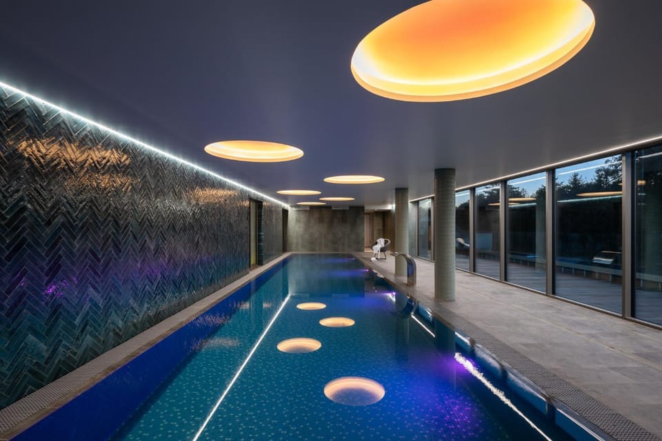 Activities, Swimming pool, Sports