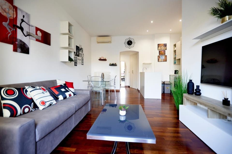 TV and multimedia, Living room, air conditioner