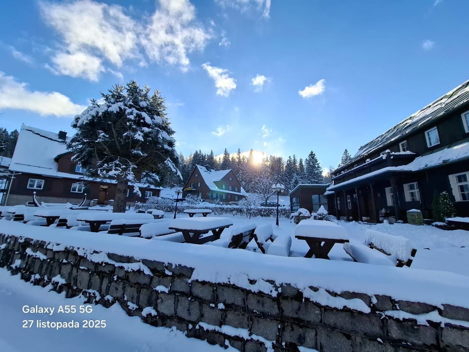 Osada Chybotek Bed and Breakfast in Lower Silesian Voivodeship