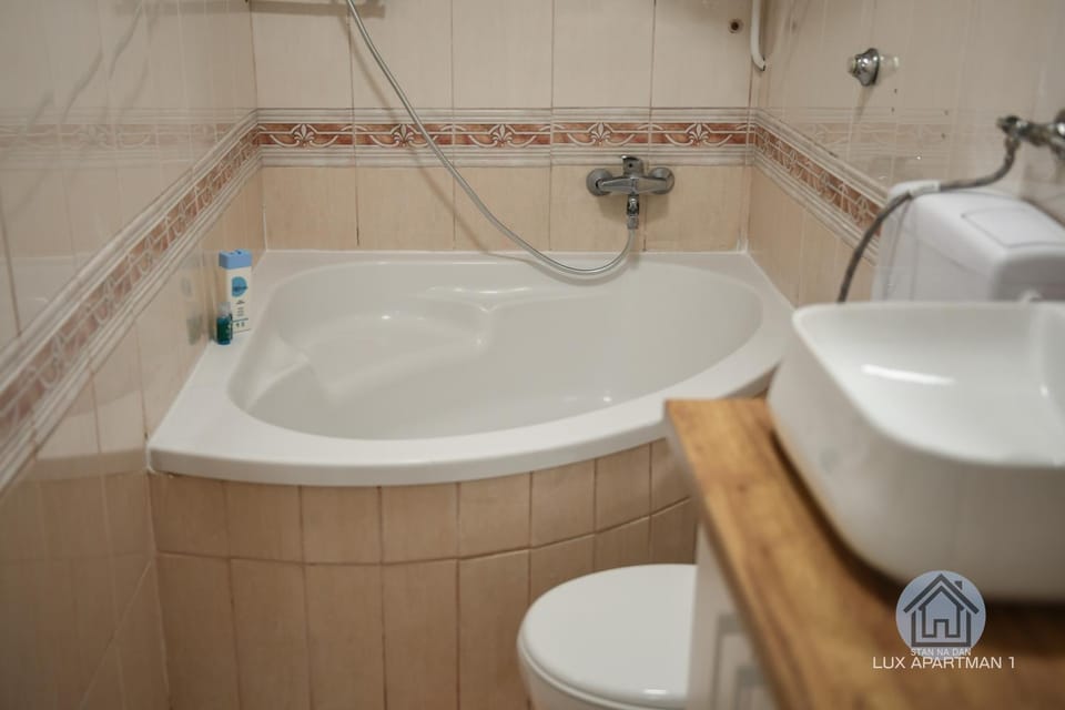 Hot Tub, Bathroom, Bath