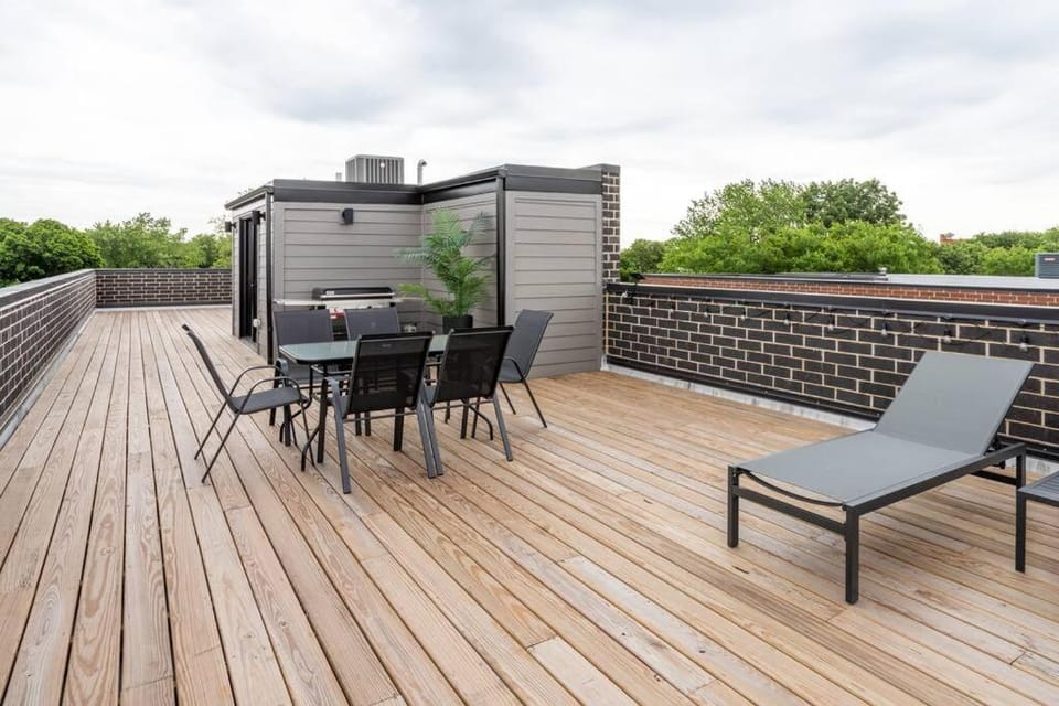 View (from property/room), Balcony/Terrace, Balcony/Terrace, Seating area