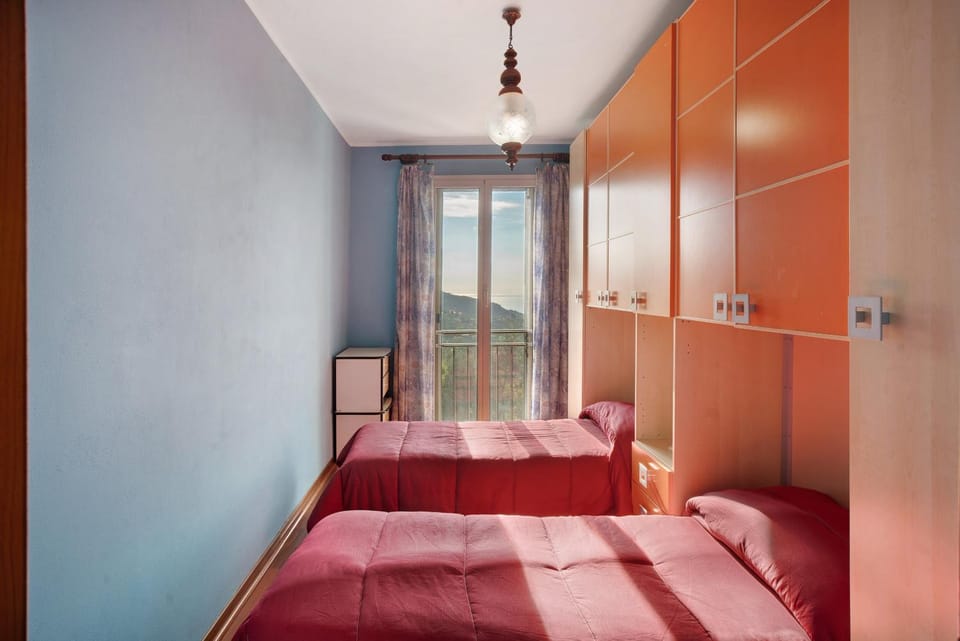 Property building, Living room, Bedroom