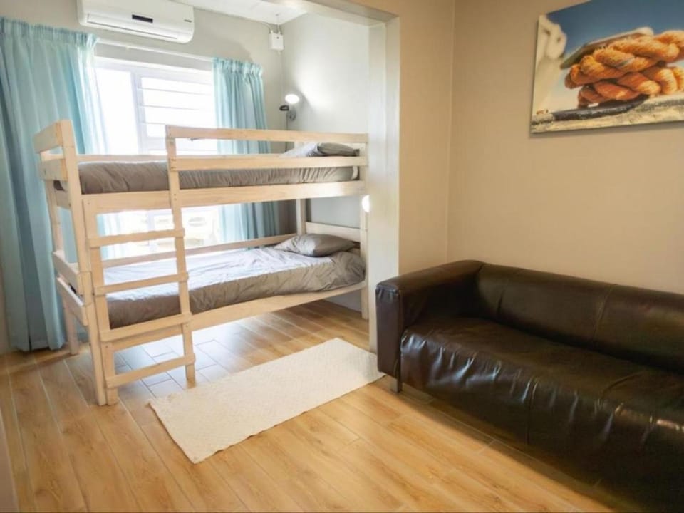 Bed, Day, Decorative detail, Bedroom, bunk bed