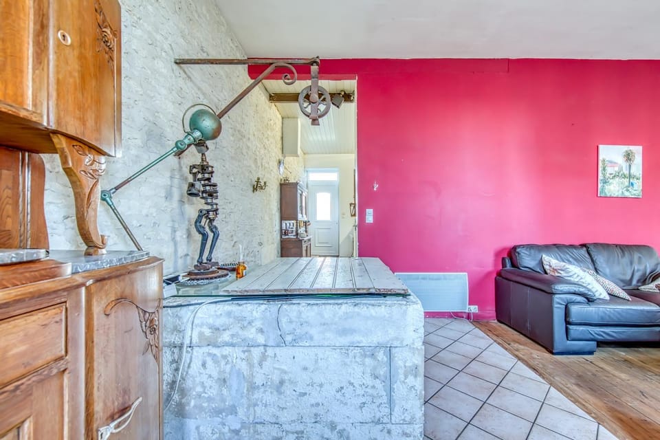 Property building, Living room