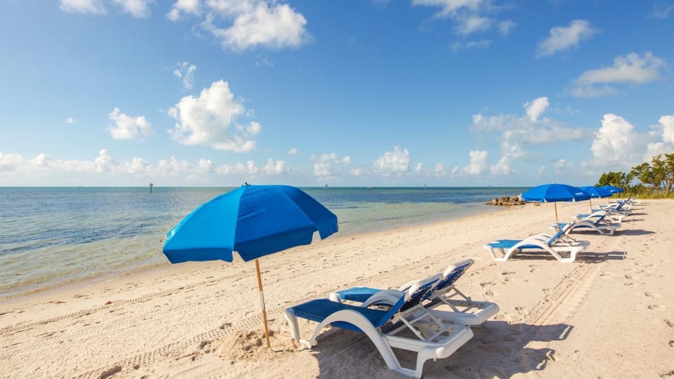 Walking on Sunshine by Last Key Realty Apartment in Key West
