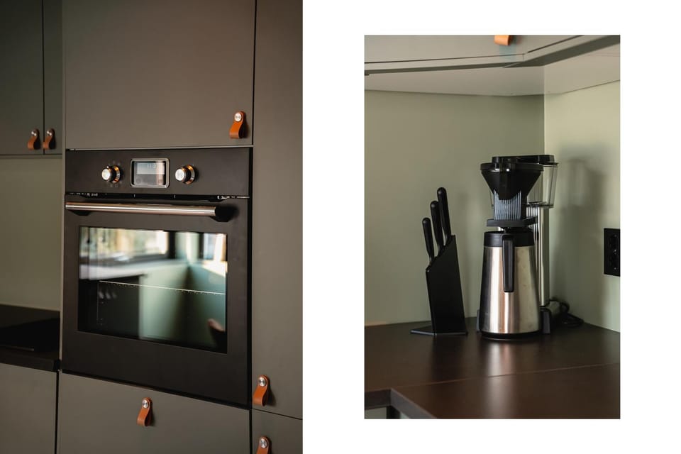 Coffee/tea facilities, Kitchen or kitchenette