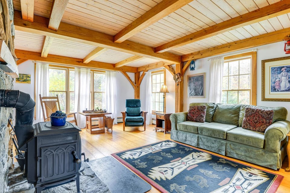 Home 15 Mi to Berkshire East & Mount Snow! House in Whitingham