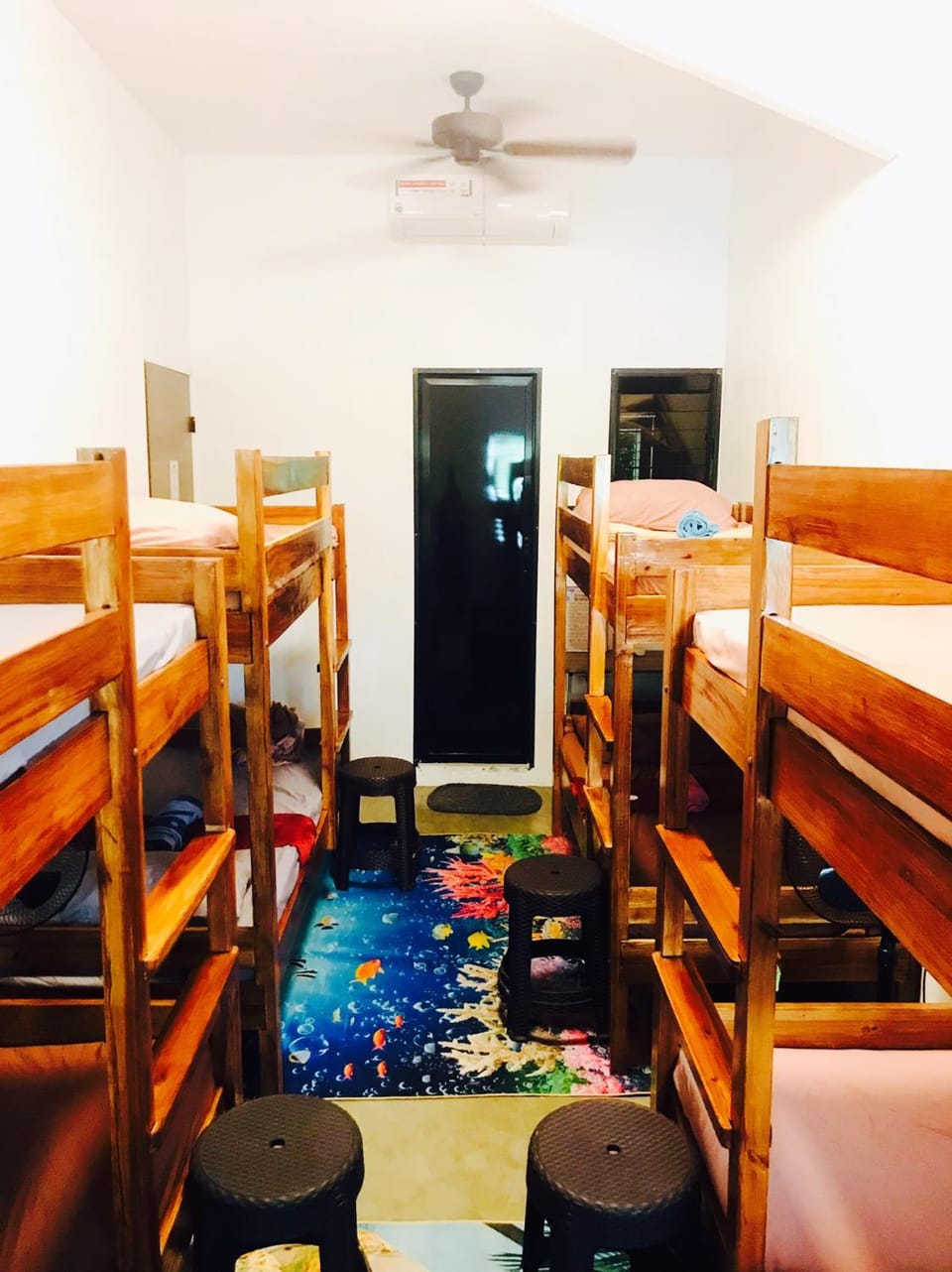 Ezkinita Room Rental - Near the Airport, City Center of Puerto Princesa Palawan Bed and Breakfast in Puerto Princesa
