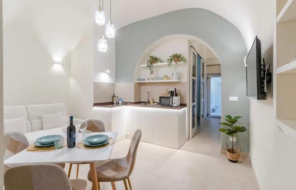 Domus Parthenope Comfort Apartment in Naples