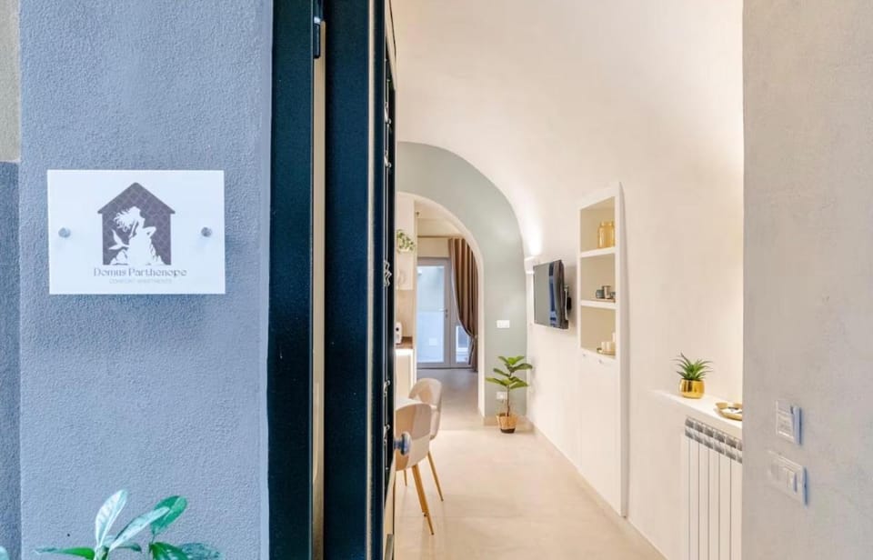 Domus Parthenope Comfort Apartment in Naples