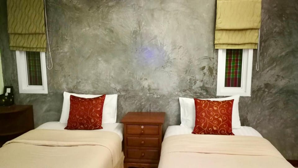 Pennapa Chalet Bed and Breakfast in Chalong