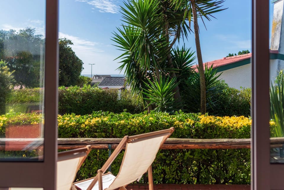 Atlantic Villa - Mindelo Beach House in Porto District