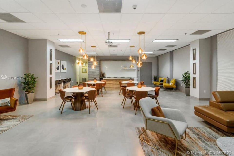Lounge or bar