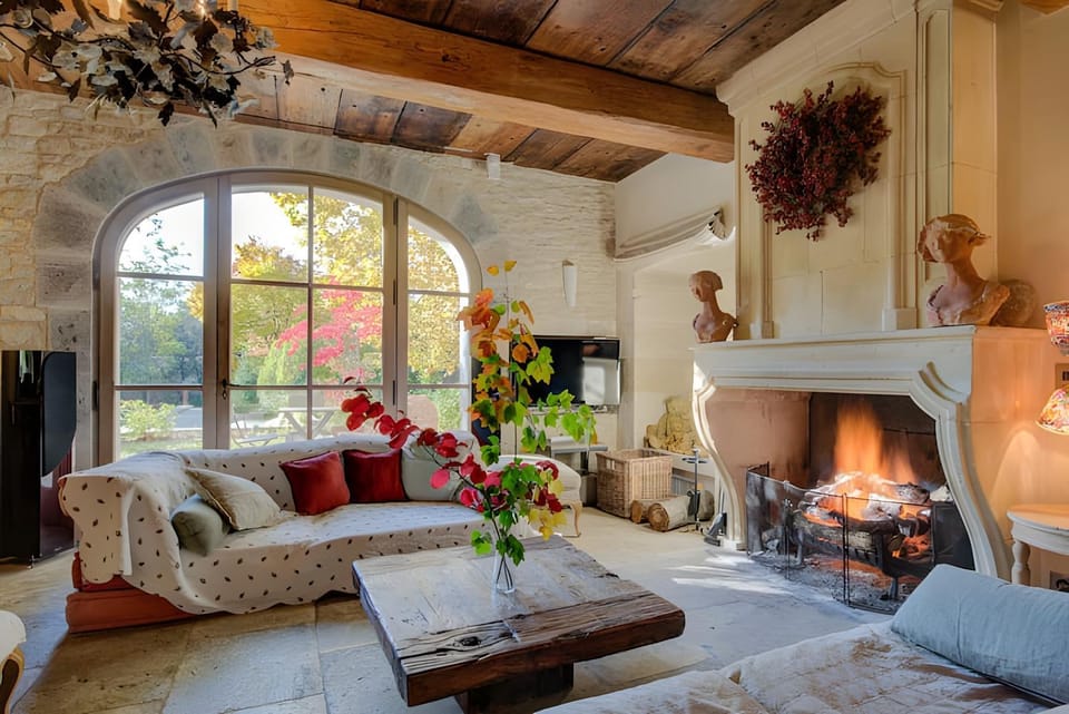Property building, Living room