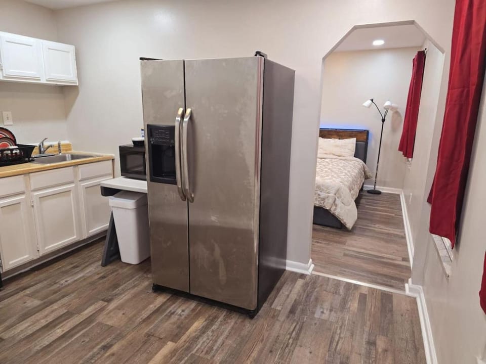 Cozy 1BR in Pleasant Ridge Apartment in Cincinnati
