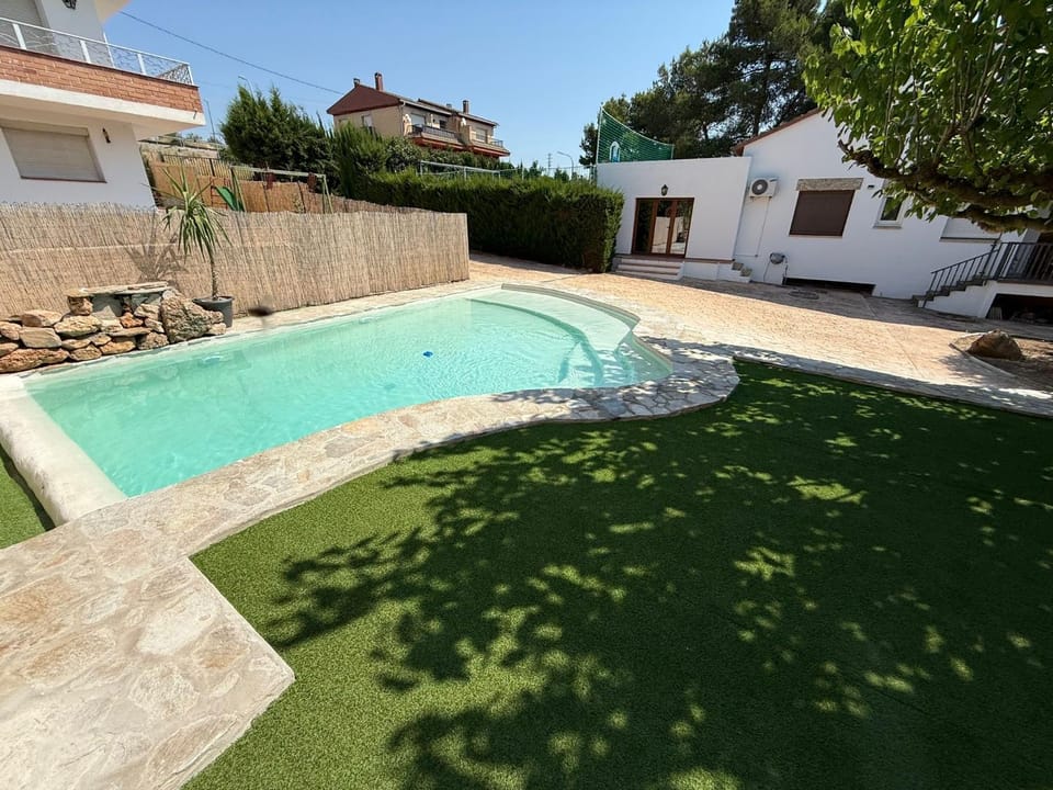 Garden, Swimming pool