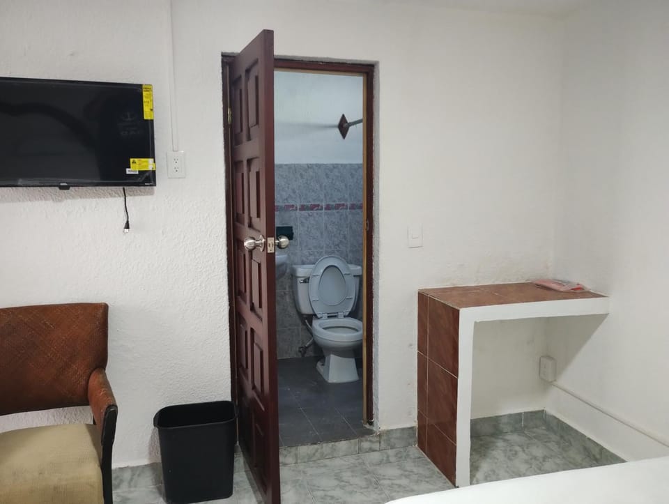 Casa de huespedes LOS SANTOS Inn in Cancun