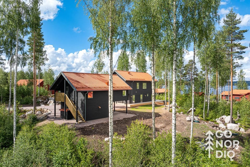 Property building, Natural landscape, Garden view