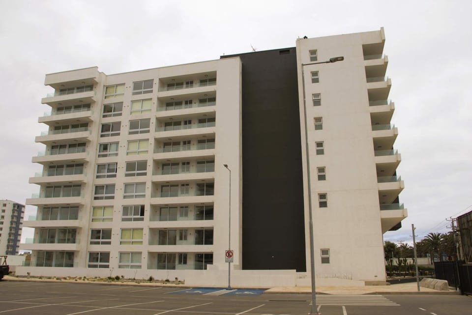 HOM l Wifi Piscina Cowork Parking Costa Serena Mar Apartment in La Serena