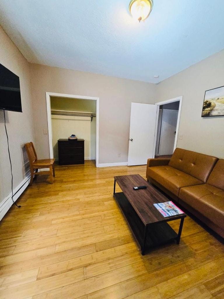 622F Spacious apartment near Whole Foods, Brown University, Downtown, Hospitals Apartment in Providence