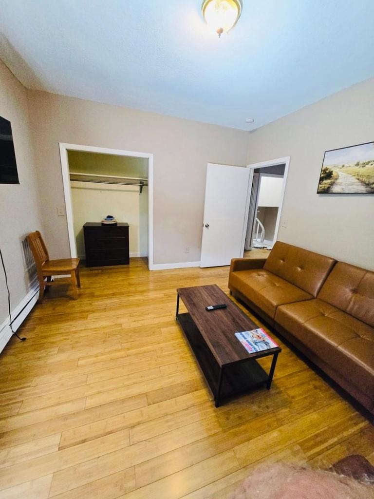622F Spacious apartment near Whole Foods, Brown University, Downtown, Hospitals Apartment in Providence
