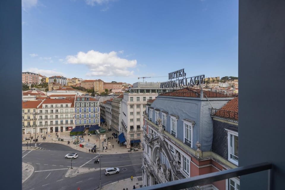Day, Neighbourhood, Bird's eye view, City view, Street view, Location