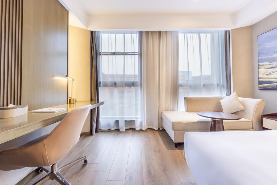 Atour X Hotel Nanjing Jiangbei International Health City Hotel in Nanjing