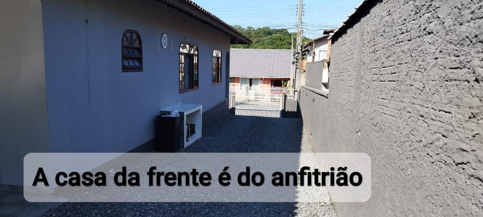 Edícula Costa e Silva Ideal para Indústria e Faculdades Apartment in Joinville