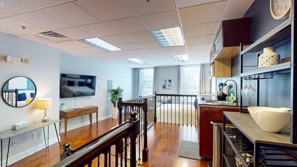 Cozy Studio in Faneuil HallQuincy Market Apartment in North End Boston