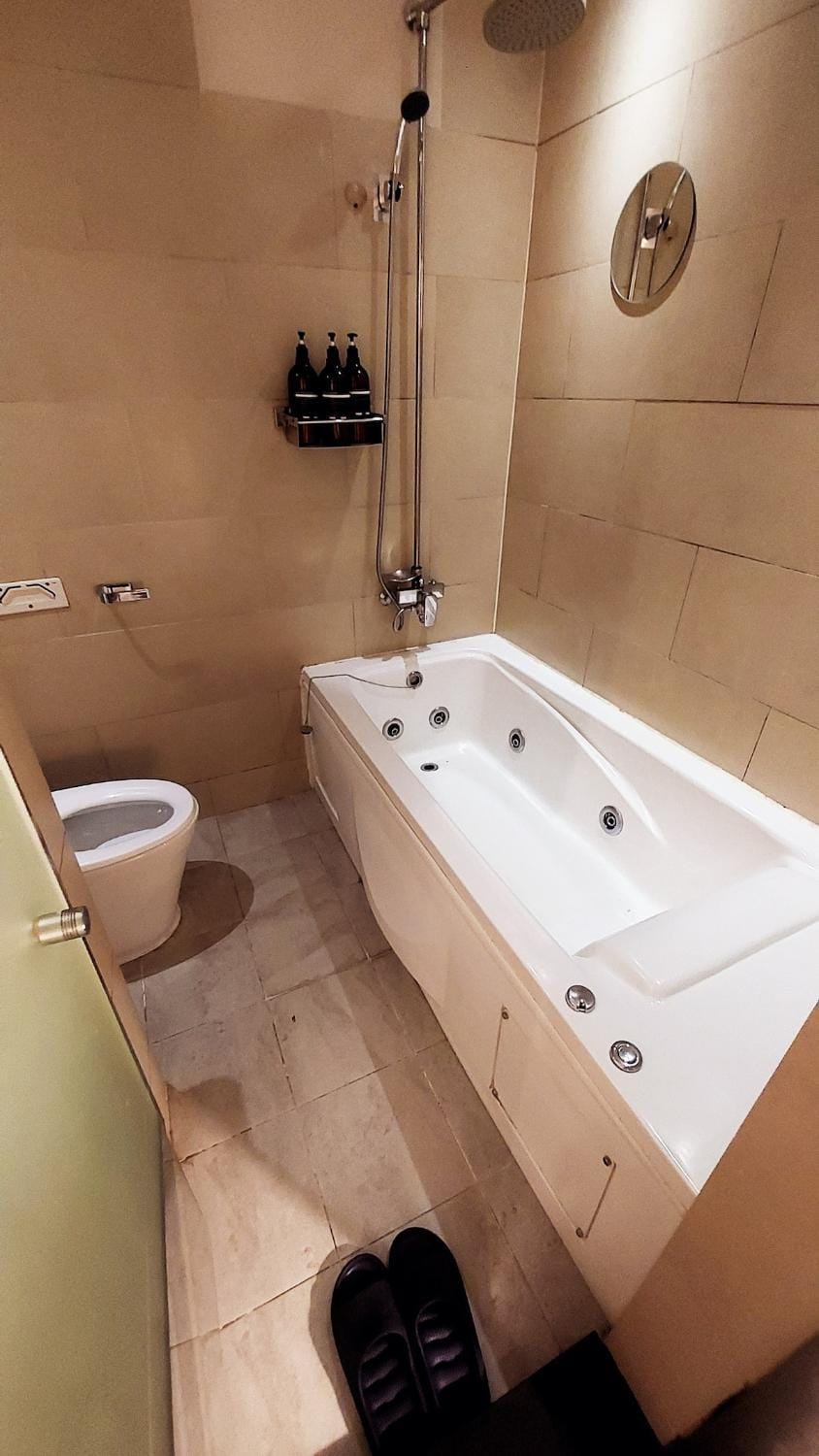 cozy room, Easy access to Seoul, 5 min metro Apartment in Seoul