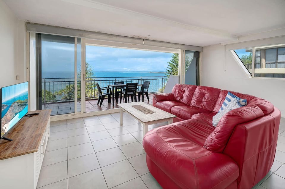 Wickham Point Unit 3 Apartment in Kings Beach