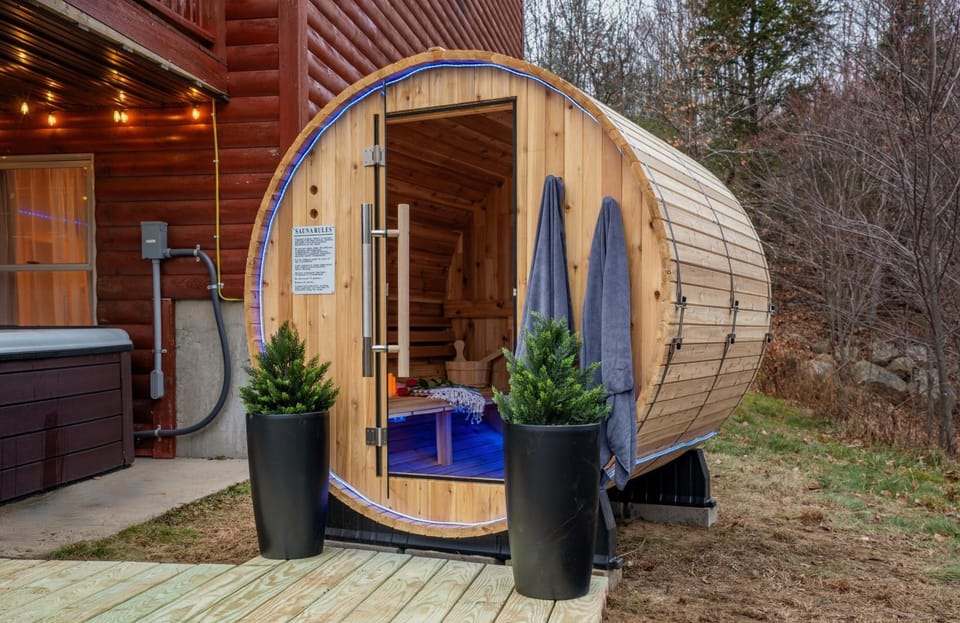 Natural landscape, Hot Tub, Sauna, towels