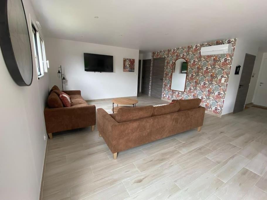 Le Petit Chemin House in Normandy
