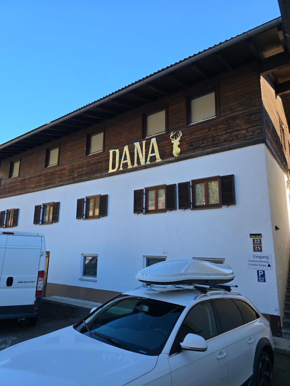Dana Apartment in Tyrol