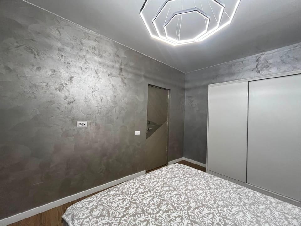 Bed, Photo of the whole room, Bedroom, wardrobe
