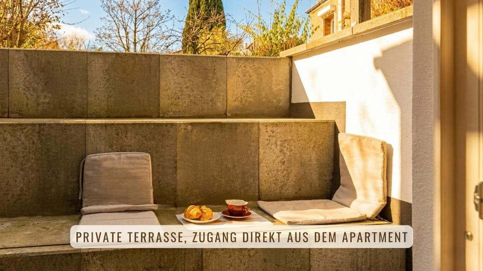 Day, Balcony/Terrace, Text overlay