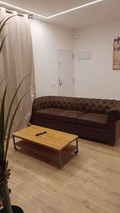 Beautiful apartment close to IFEMA for 5 pax - Pedroñeras Apartment in Madrid