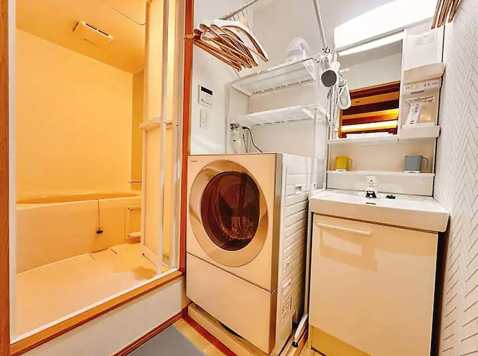 Shower, Bathroom, washing machine