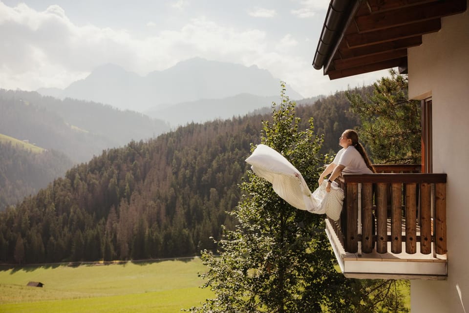 Natural landscape, View (from property/room), Balcony/Terrace, Mountain view