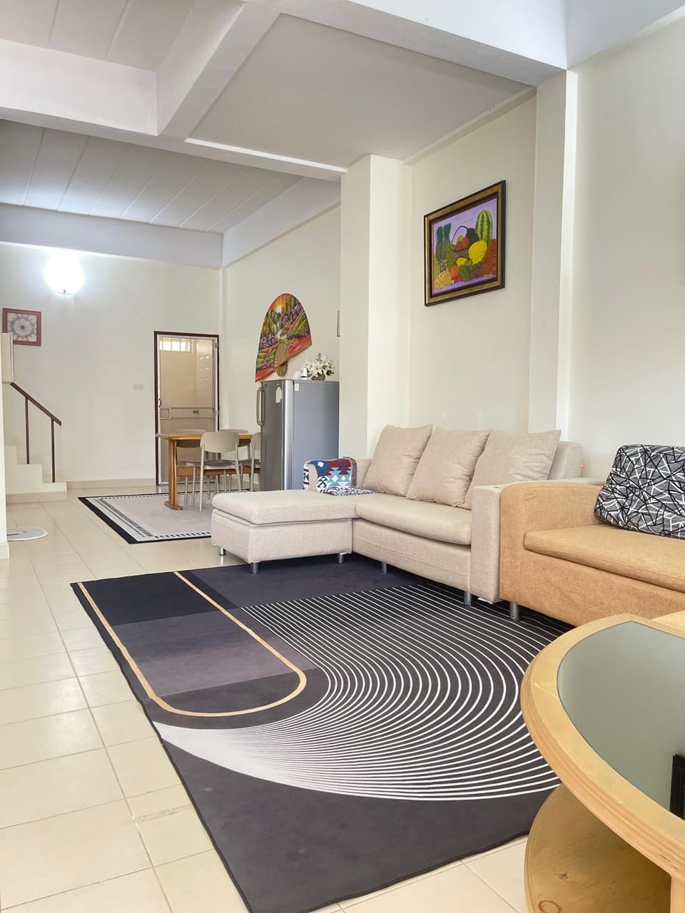 Living room, Seating area