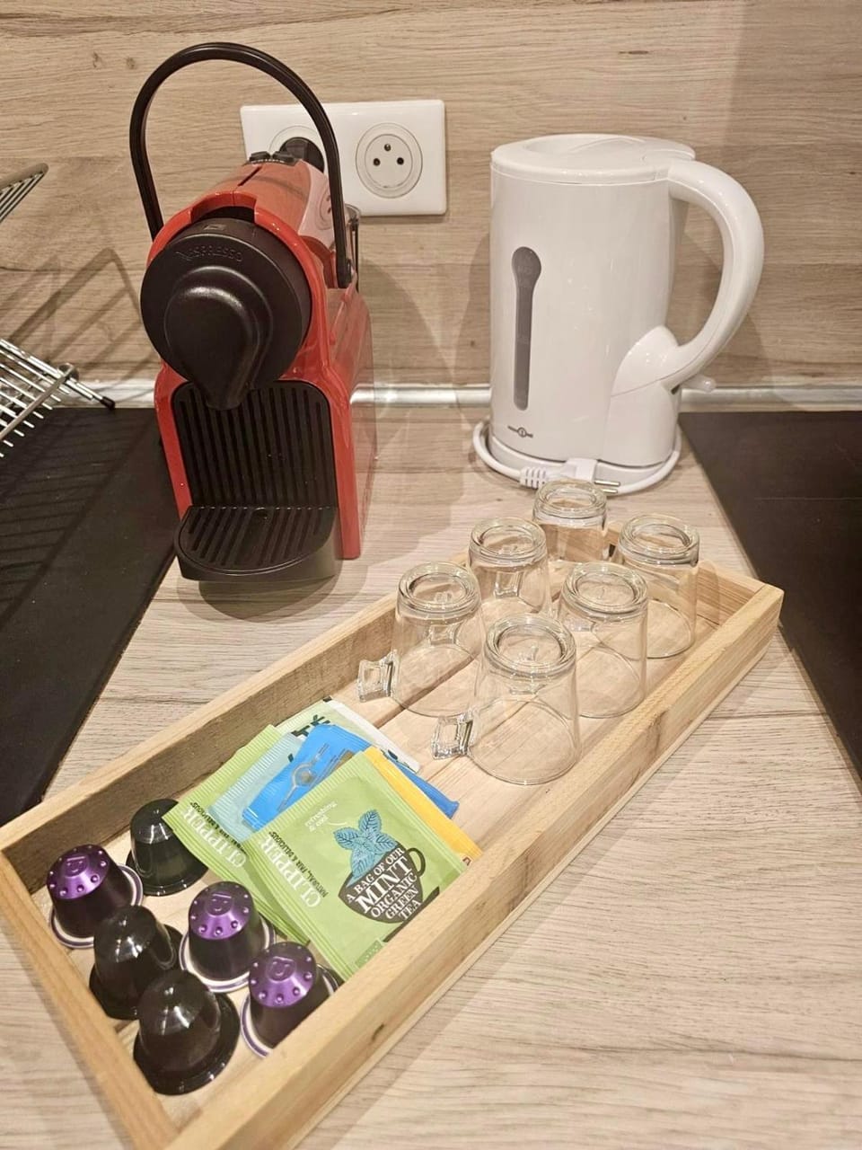 Coffee/tea facilities, Kitchen or kitchenette