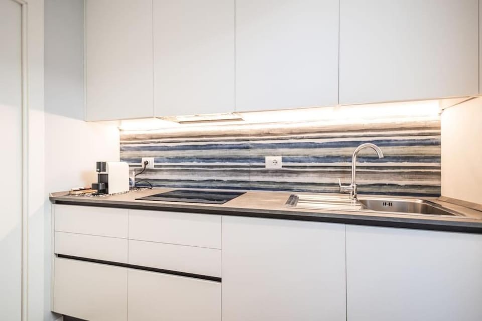 AmazHome - New Roomy Home & Garden Apartment in Riccione